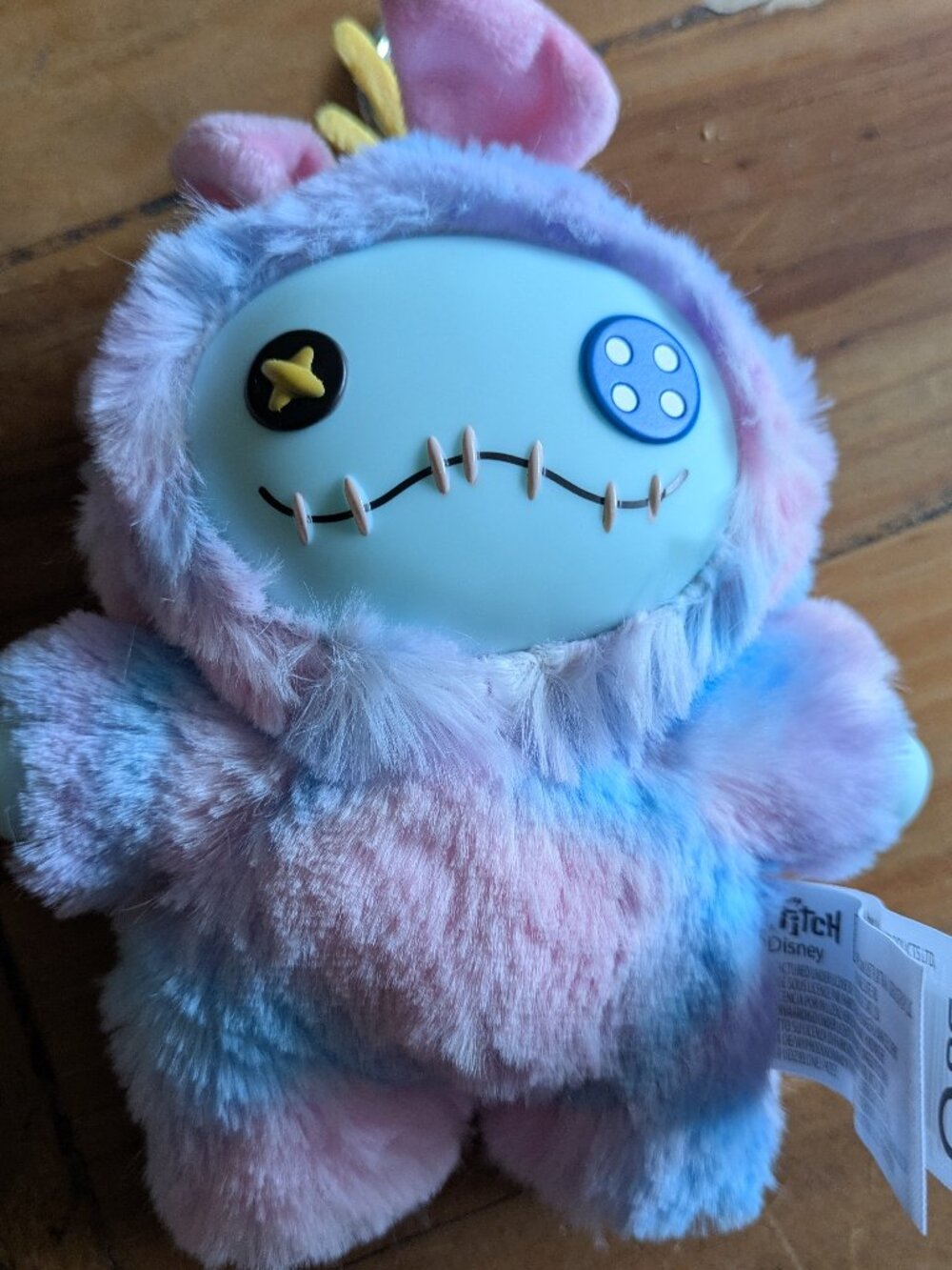 NWOB Disney Stitch Snow Cone Swirl - Scrump Bag Clip